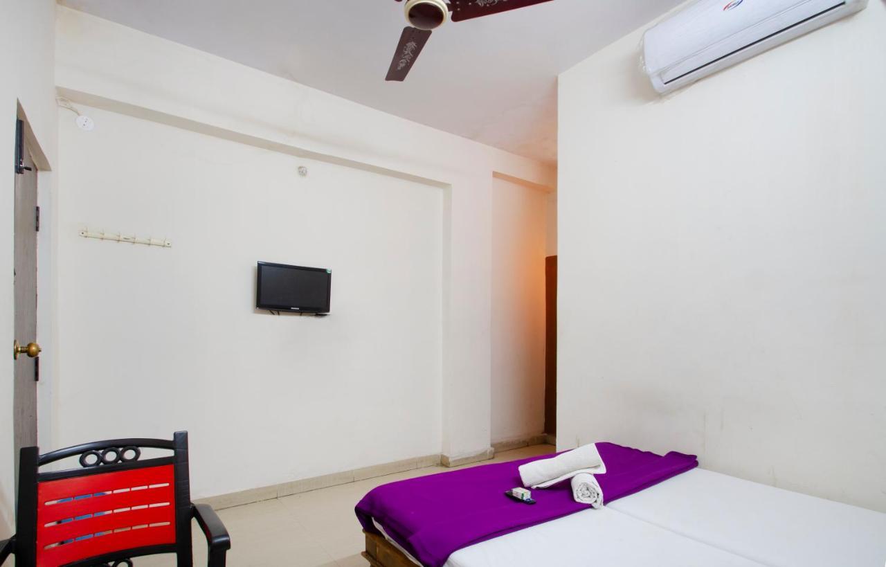 Hotel Sri Sai Balaji Hyderabad Eksteriør bilde